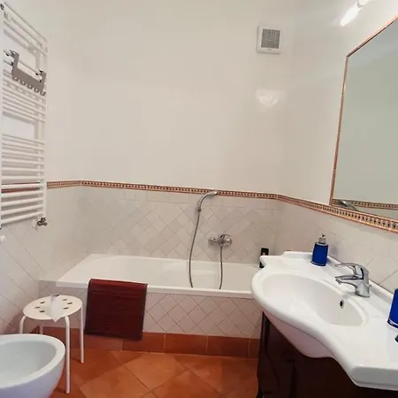 Casa Bellavista Apartment *